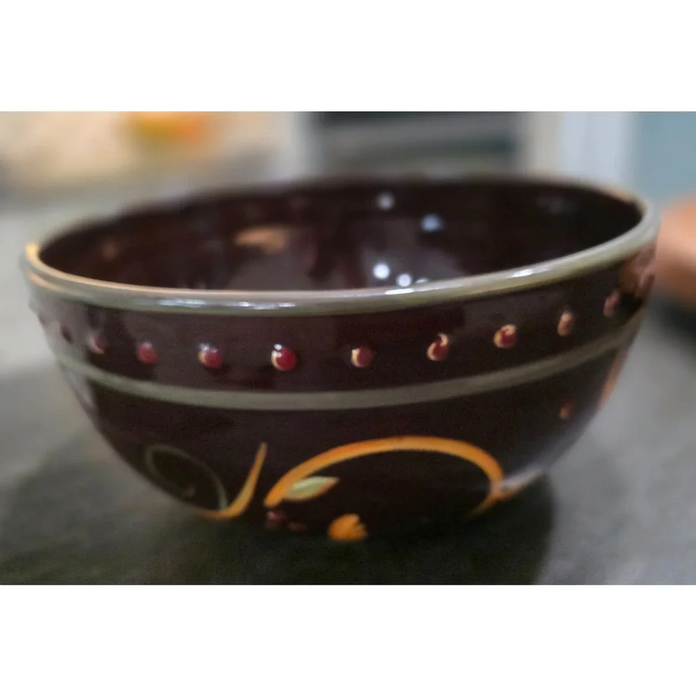 Demdaco Chocolate Berries Large Salad Serving Bowl Green Band 10 1/8